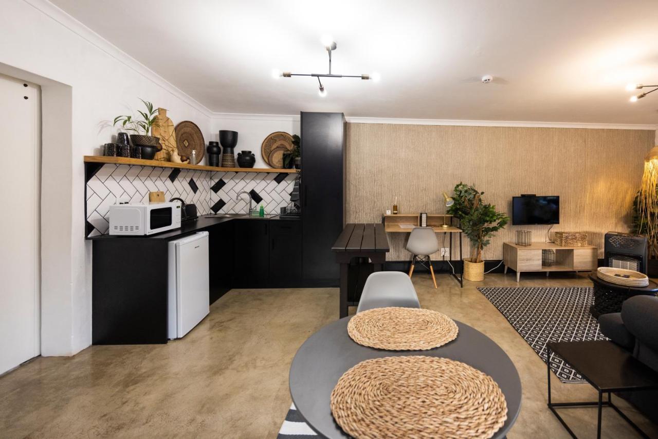 Fever Tree Guesthouse Hillcrest Buitenkant foto